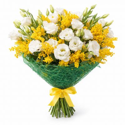 Букет с мимозой и эустомой «Цветочное счастье»