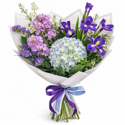 Букет из цветов ручной работы «Магия лепестков»