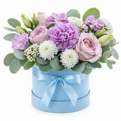 Букет в шляпной коробке «Сиреневый шепот»